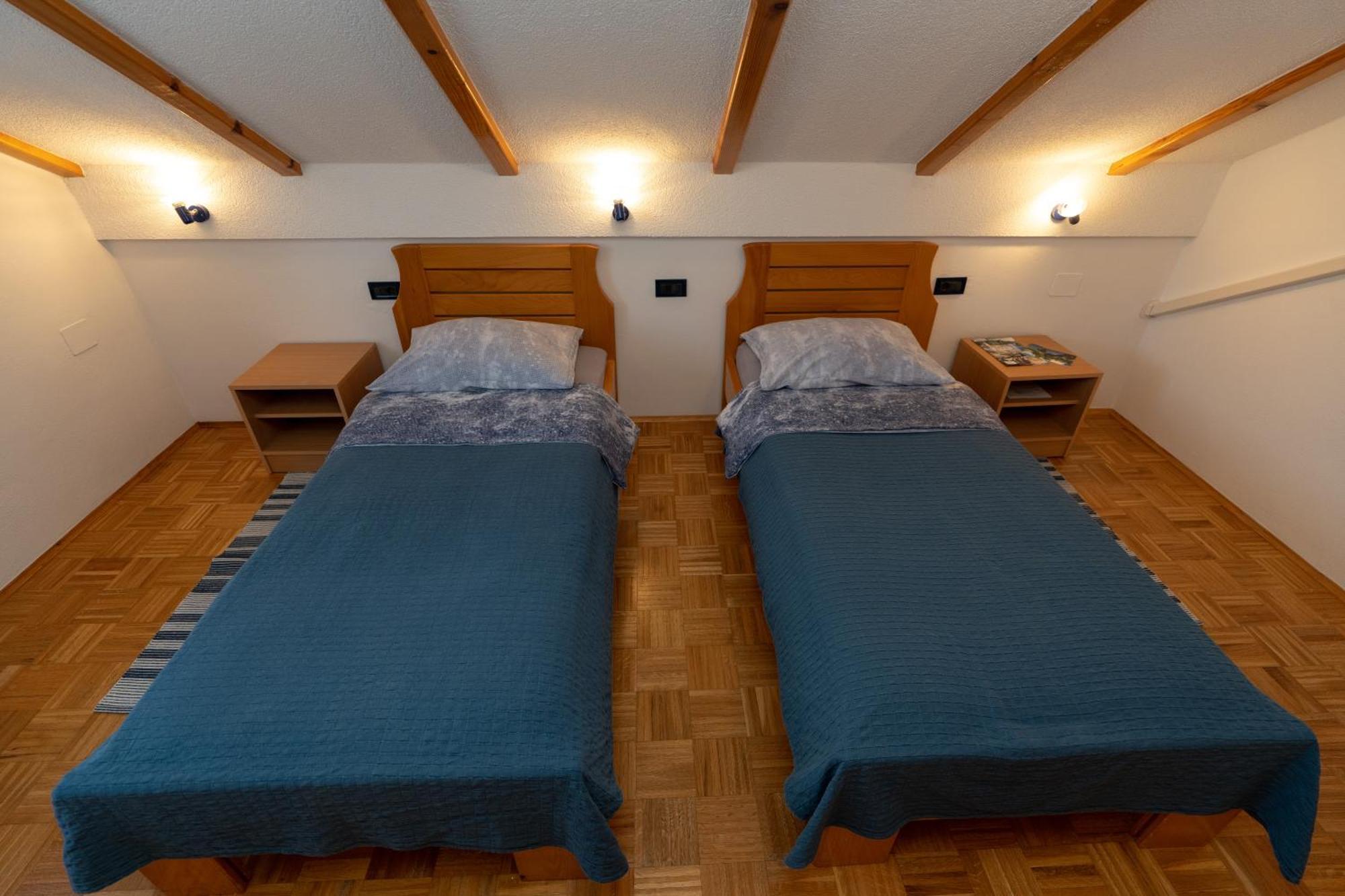 אוטוצאץ Apartman Miramare מראה חיצוני תמונה
