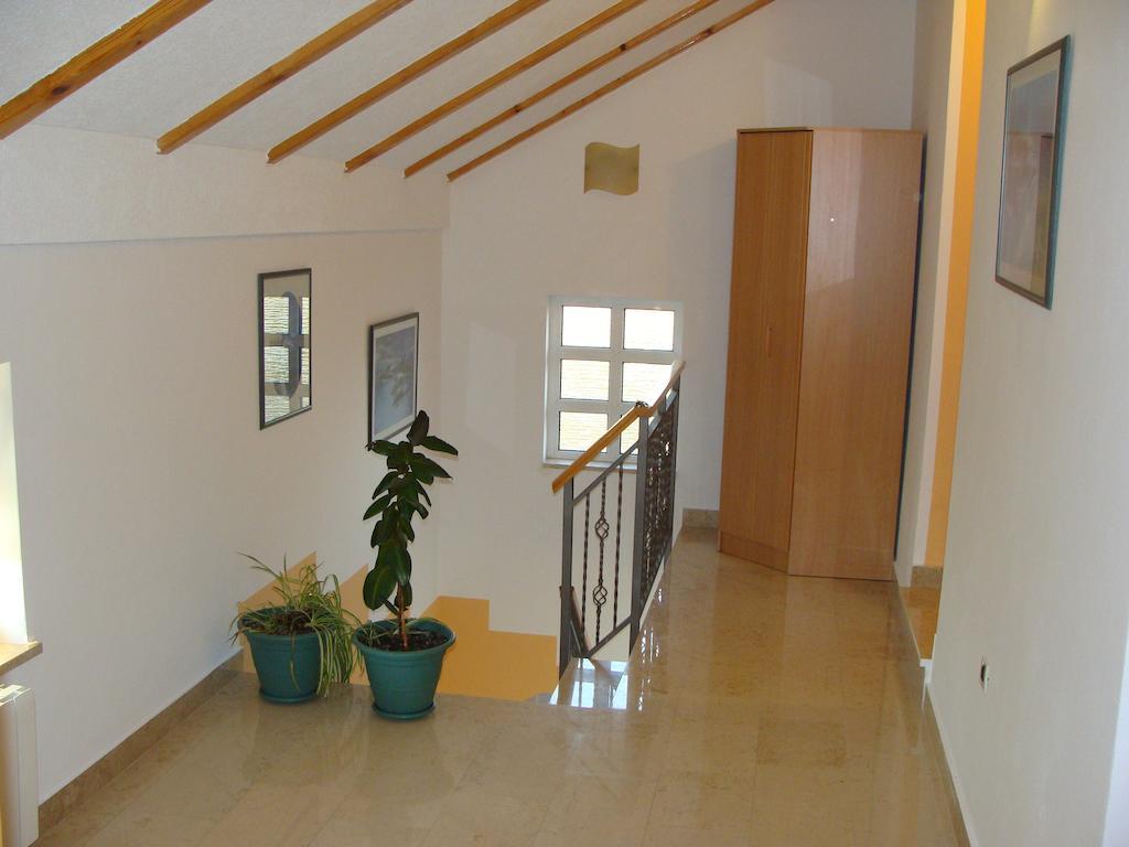 אוטוצאץ Apartman Miramare מראה חיצוני תמונה