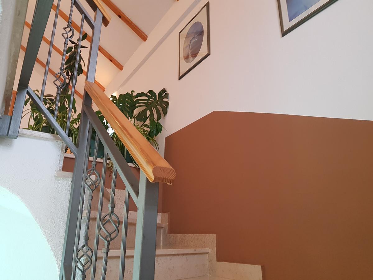 אוטוצאץ Apartman Miramare מראה חיצוני תמונה