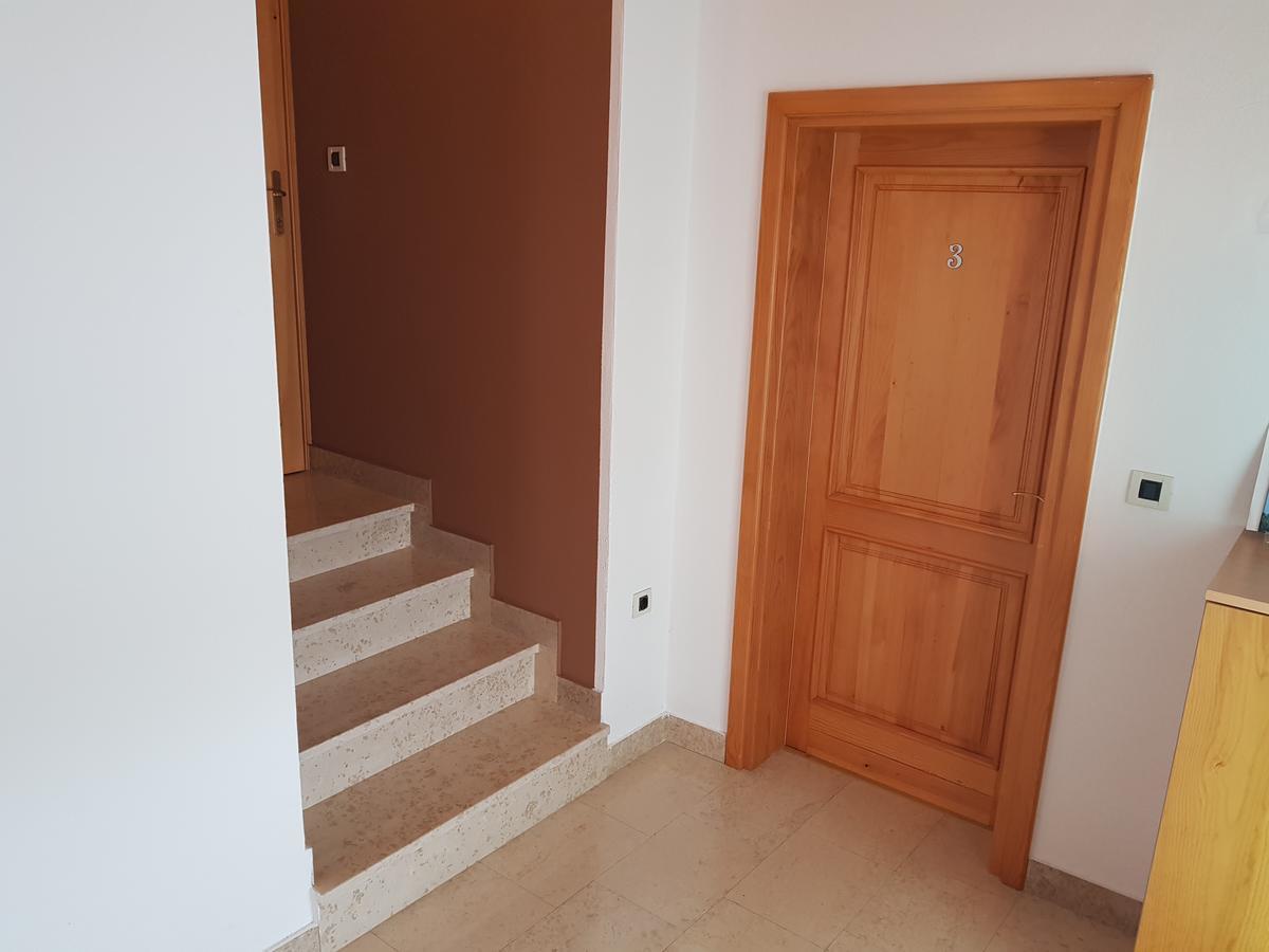 אוטוצאץ Apartman Miramare מראה חיצוני תמונה